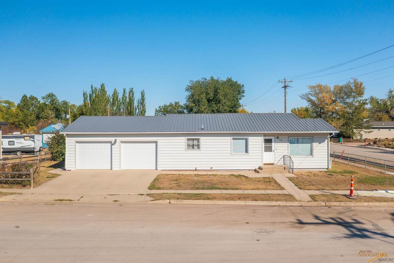 218 5TH AVE - Photo 1