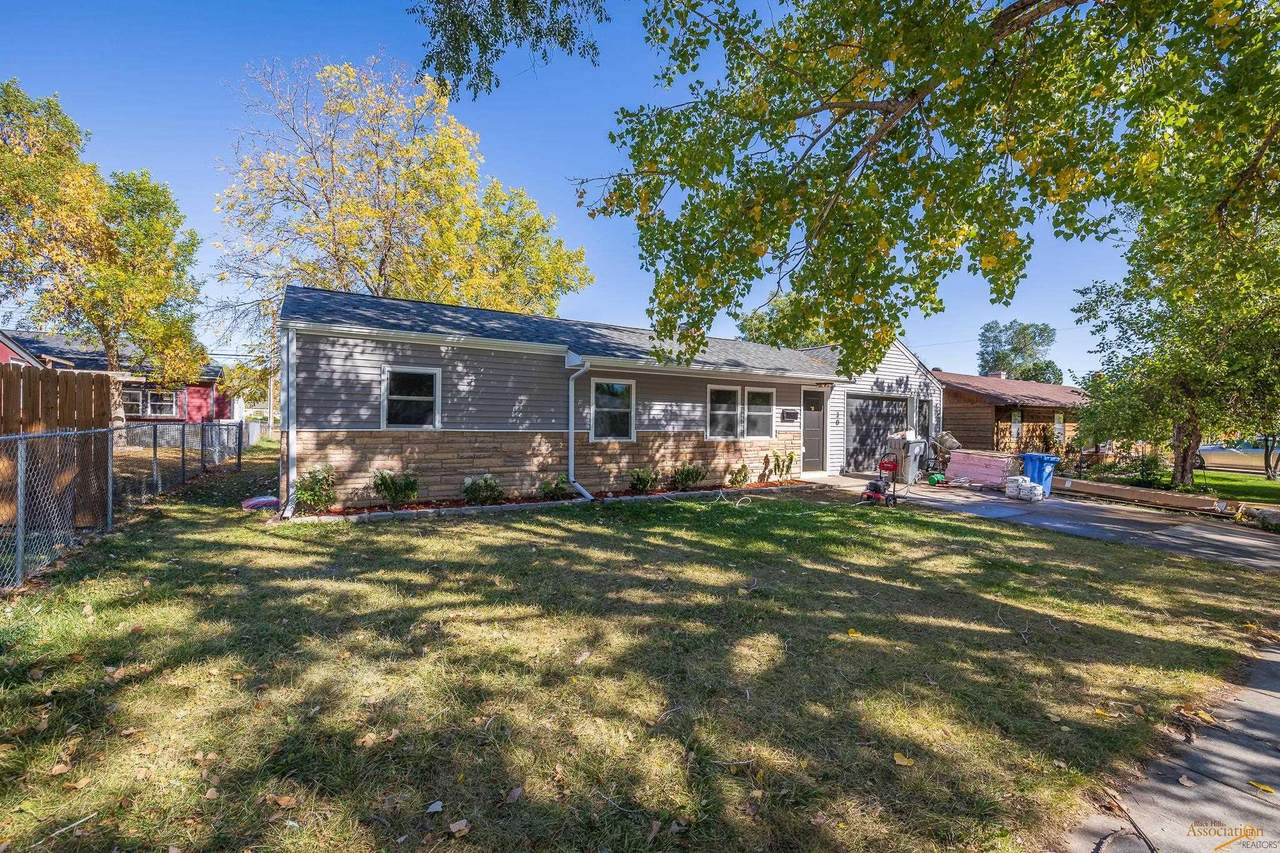 30 Montana - Photo 1