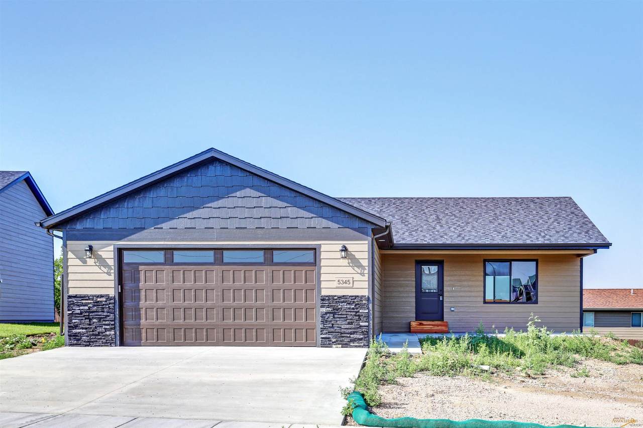 6786 Abelia St - Photo 1
