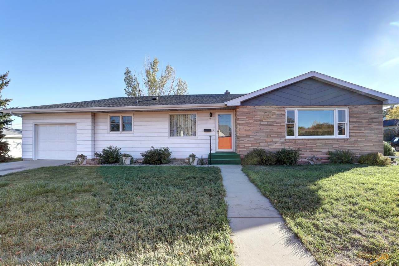 827 St Patrick - Photo 1