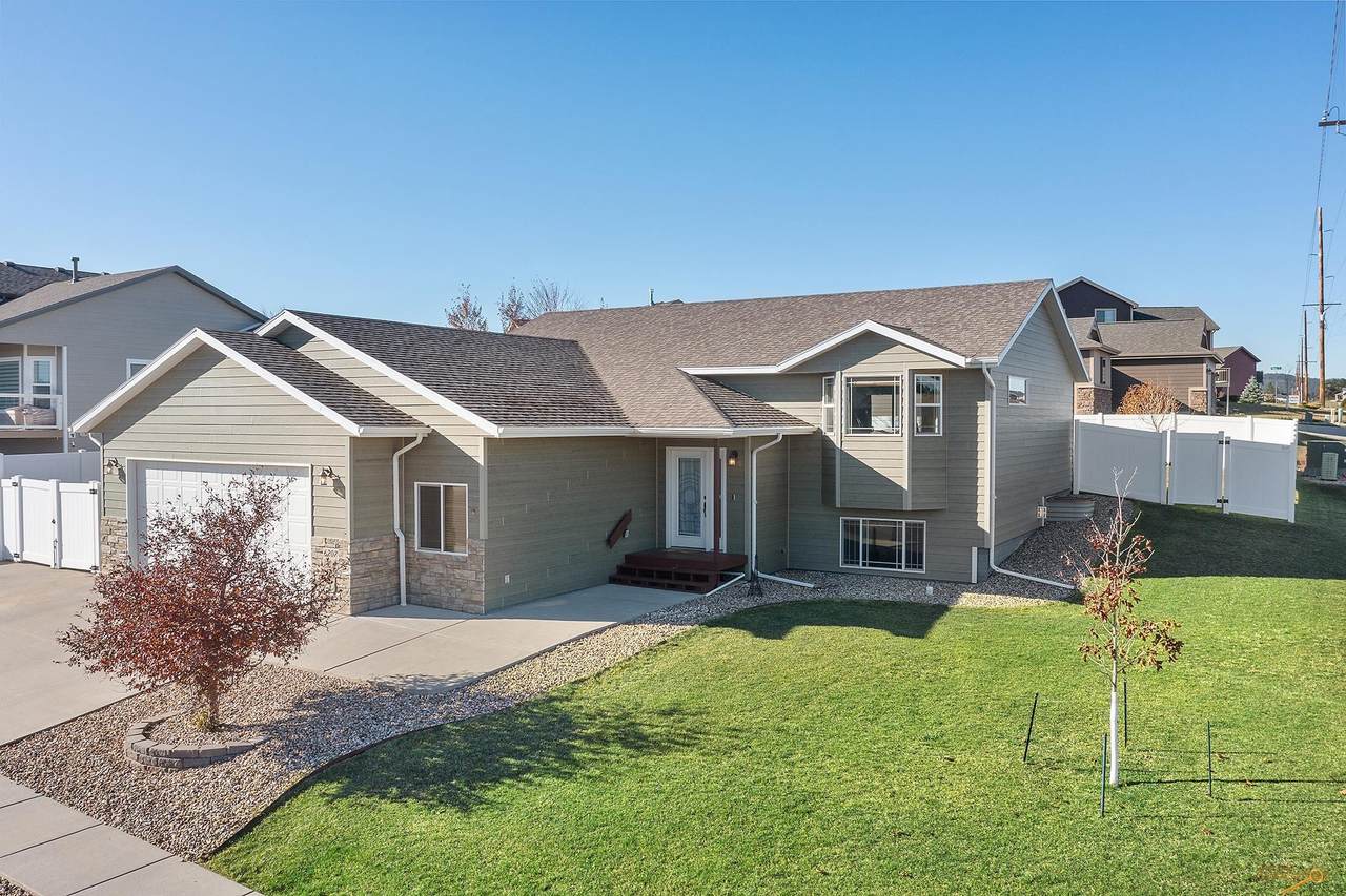6207 Cog Hill Ln - Photo 1