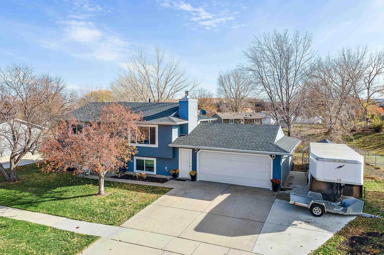 419 Centennial - Photo 1