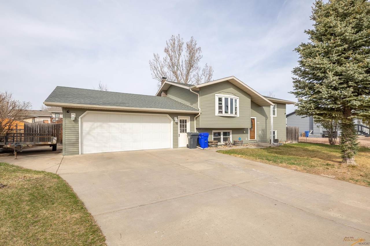 4445 Patriot Ln - Photo 1