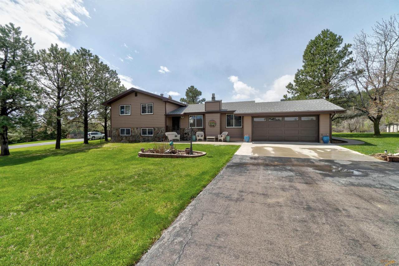 21059 Pleasant Valley Dr - Photo 1