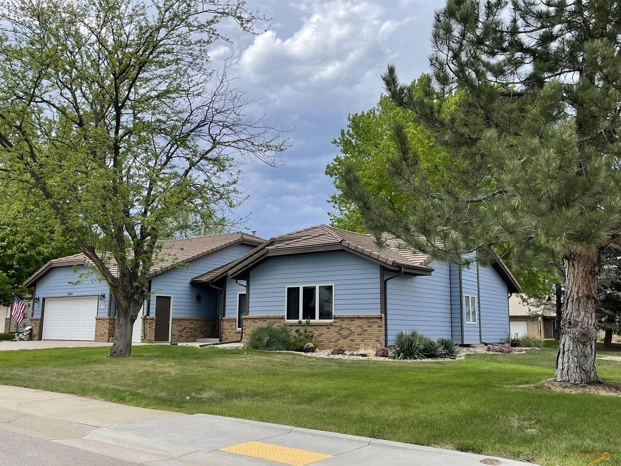 3862 Pebble Beach Ct - Photo 1
