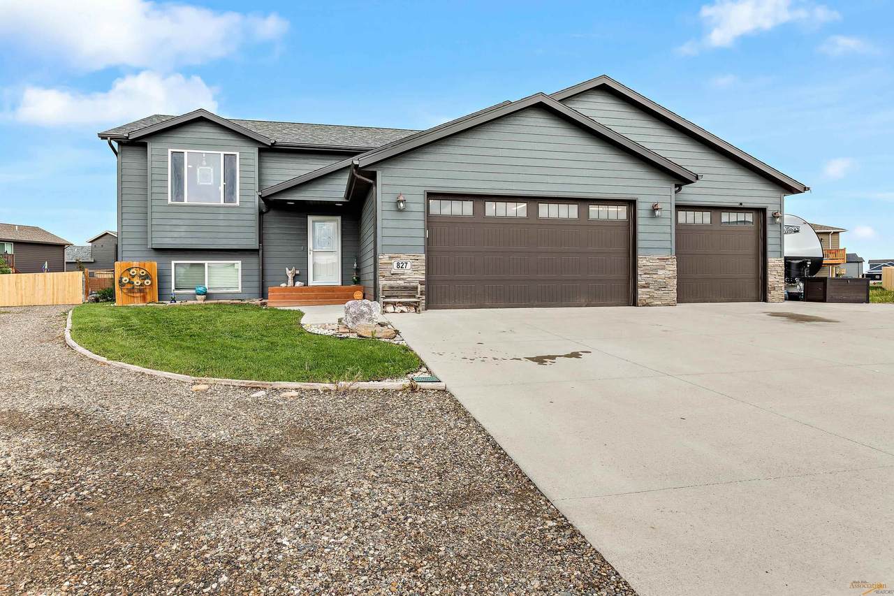 827 Dirk Ct - Photo 1