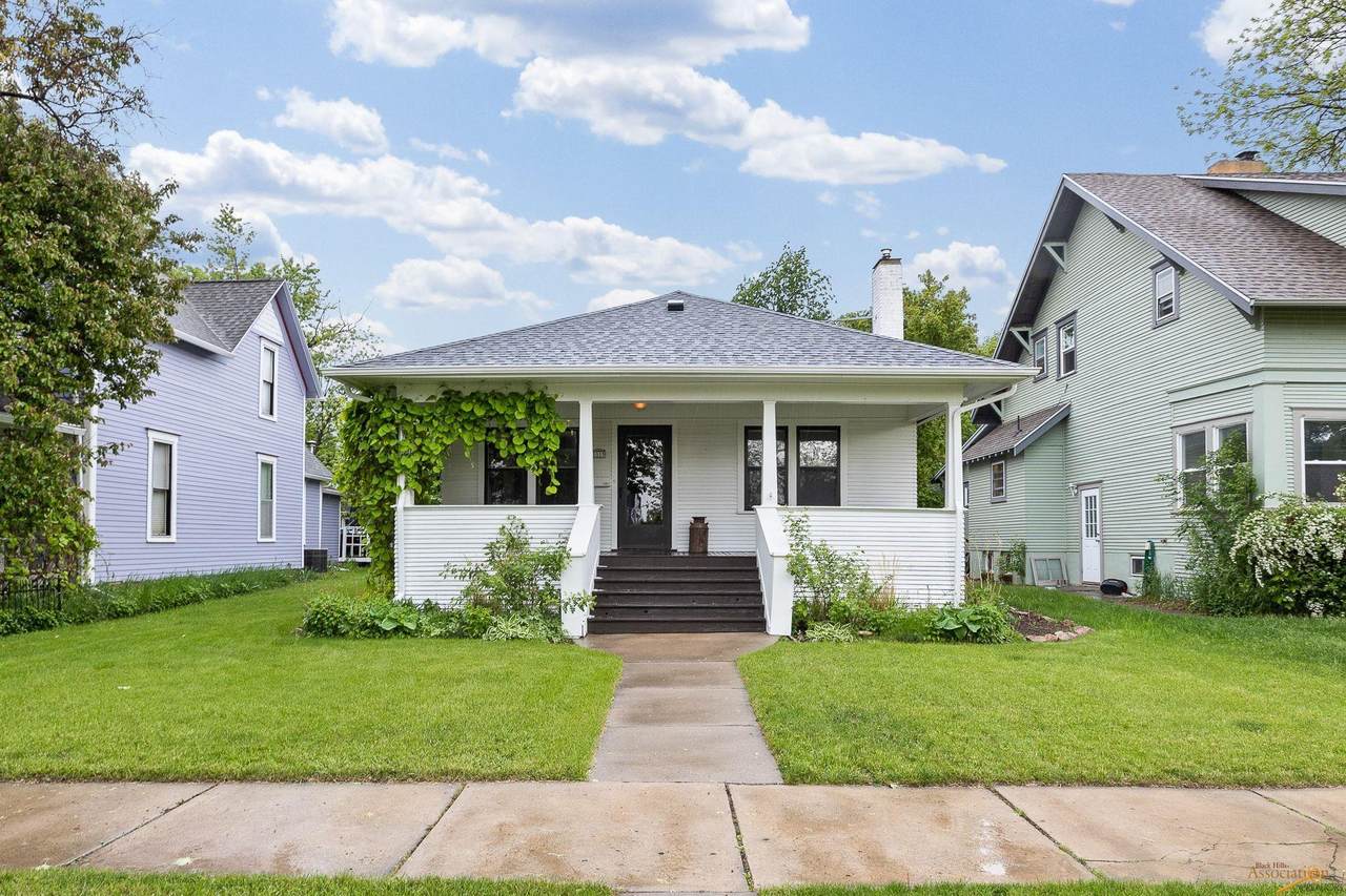 1019 Columbus - Photo 1