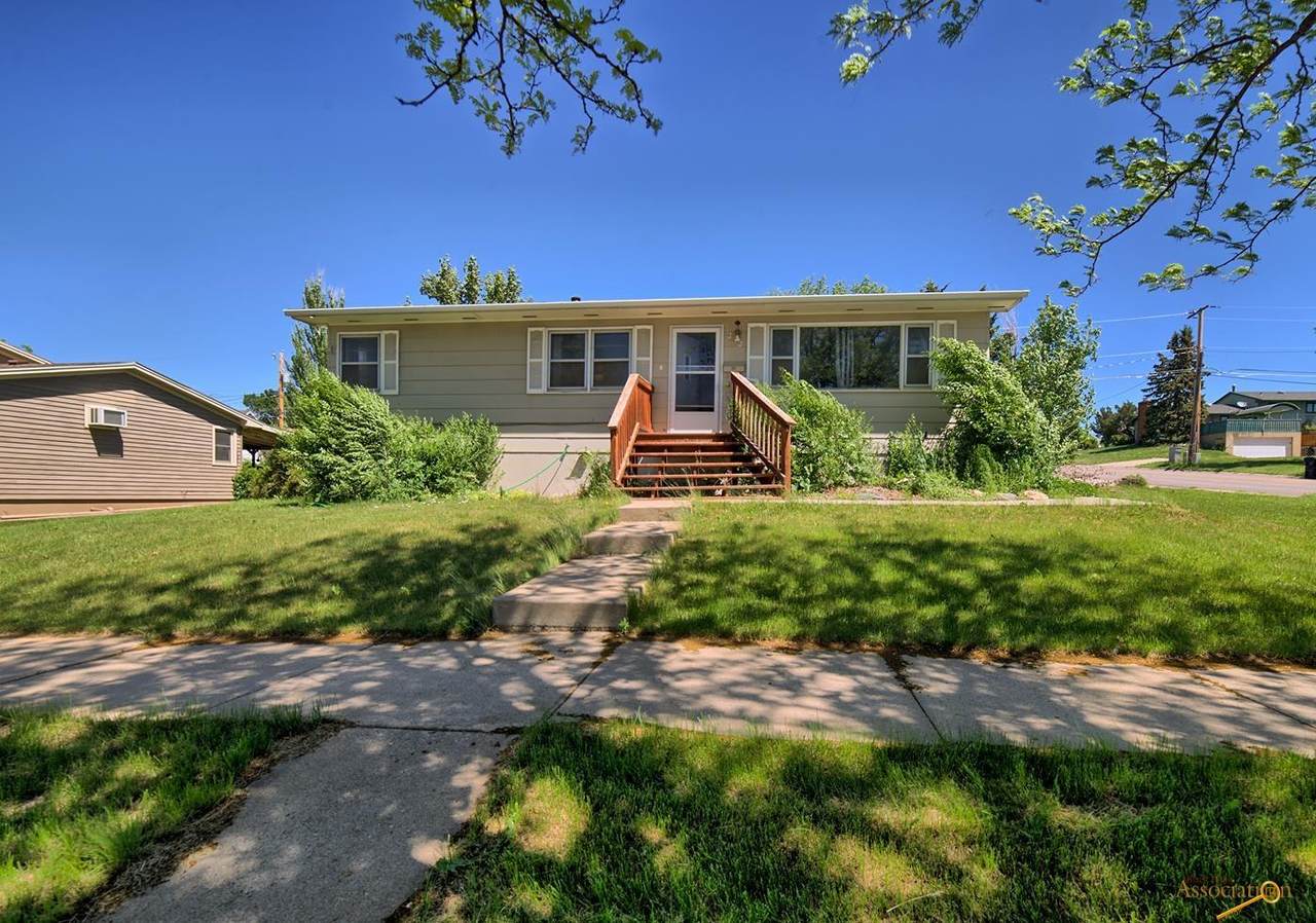 232 Van Buren - Photo 1
