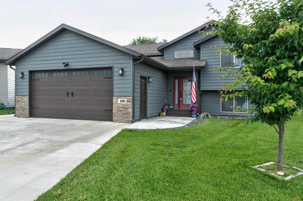 2569 Leola Ln - Photo 1