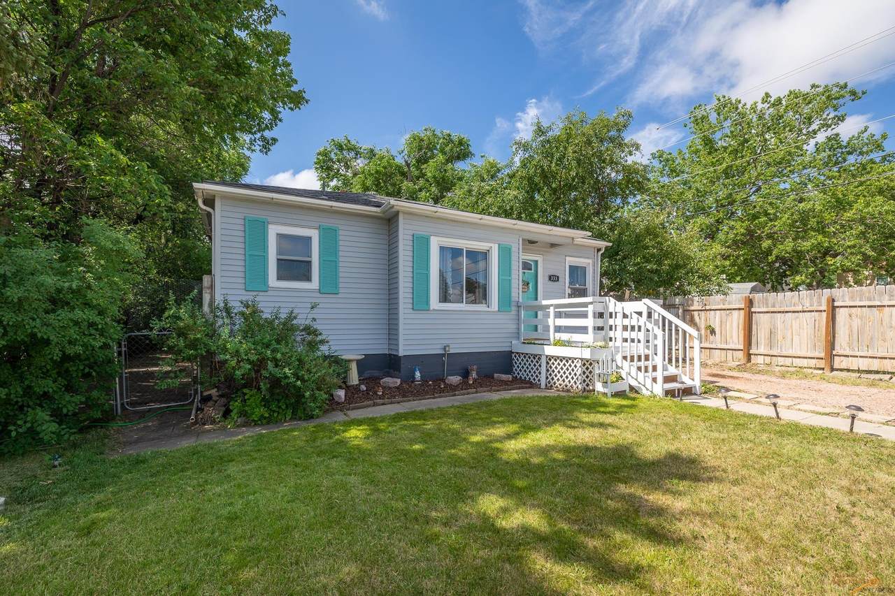 333 St Andrew - Photo 1