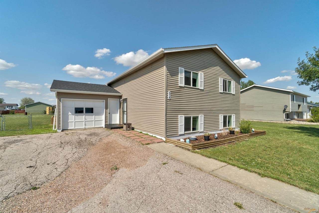 514 Falcon Dr - Photo 1