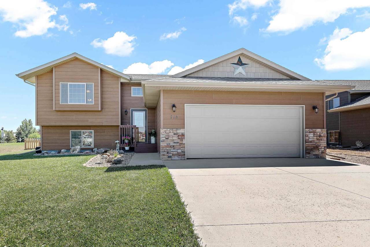 718 Sonic Way - Photo 1