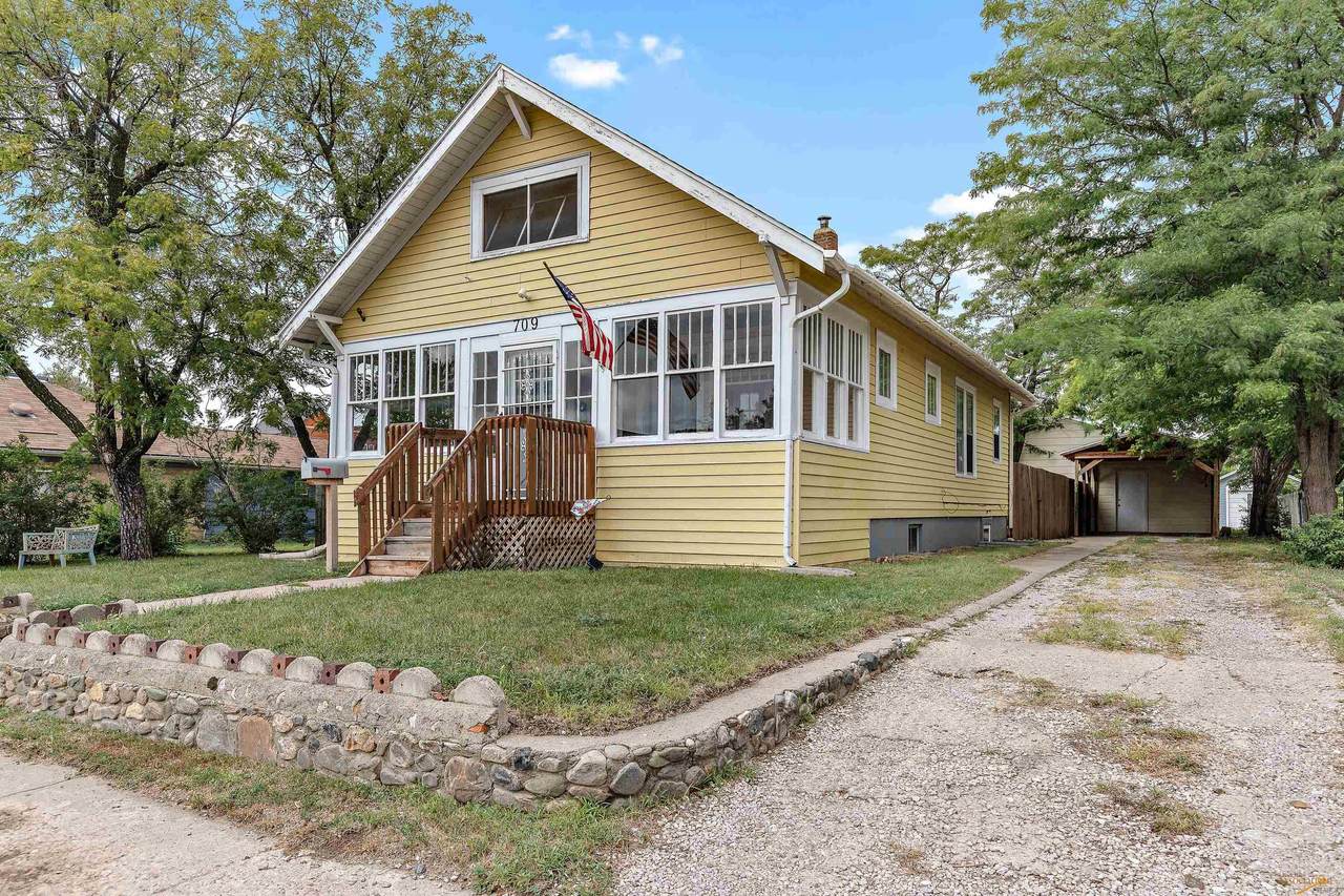 709 Farlow Ave - Photo 1