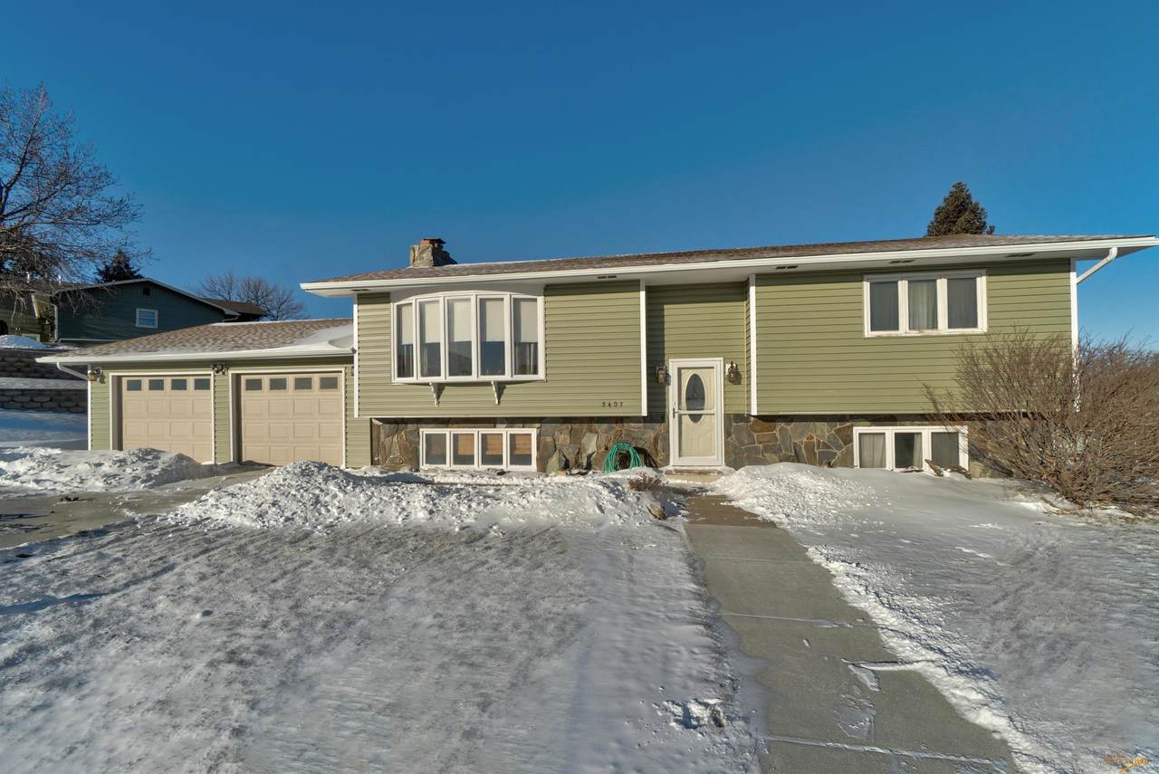 3407 Parkview - Photo 1