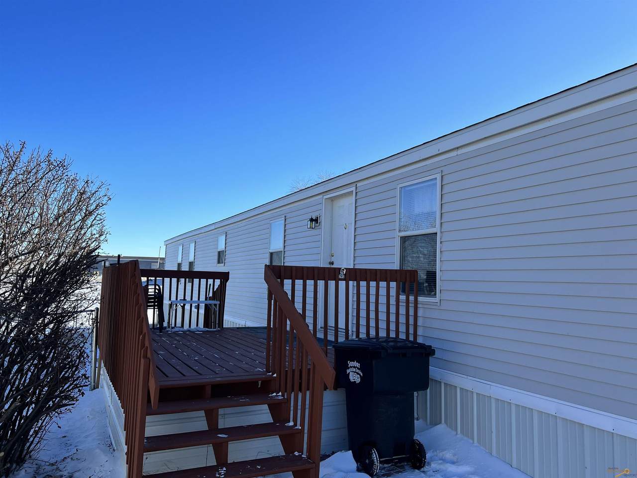 840 N Spruce St - Photo 1