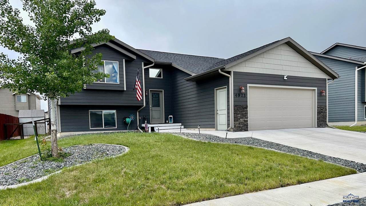 4923 Tupelo Dr - Photo 1