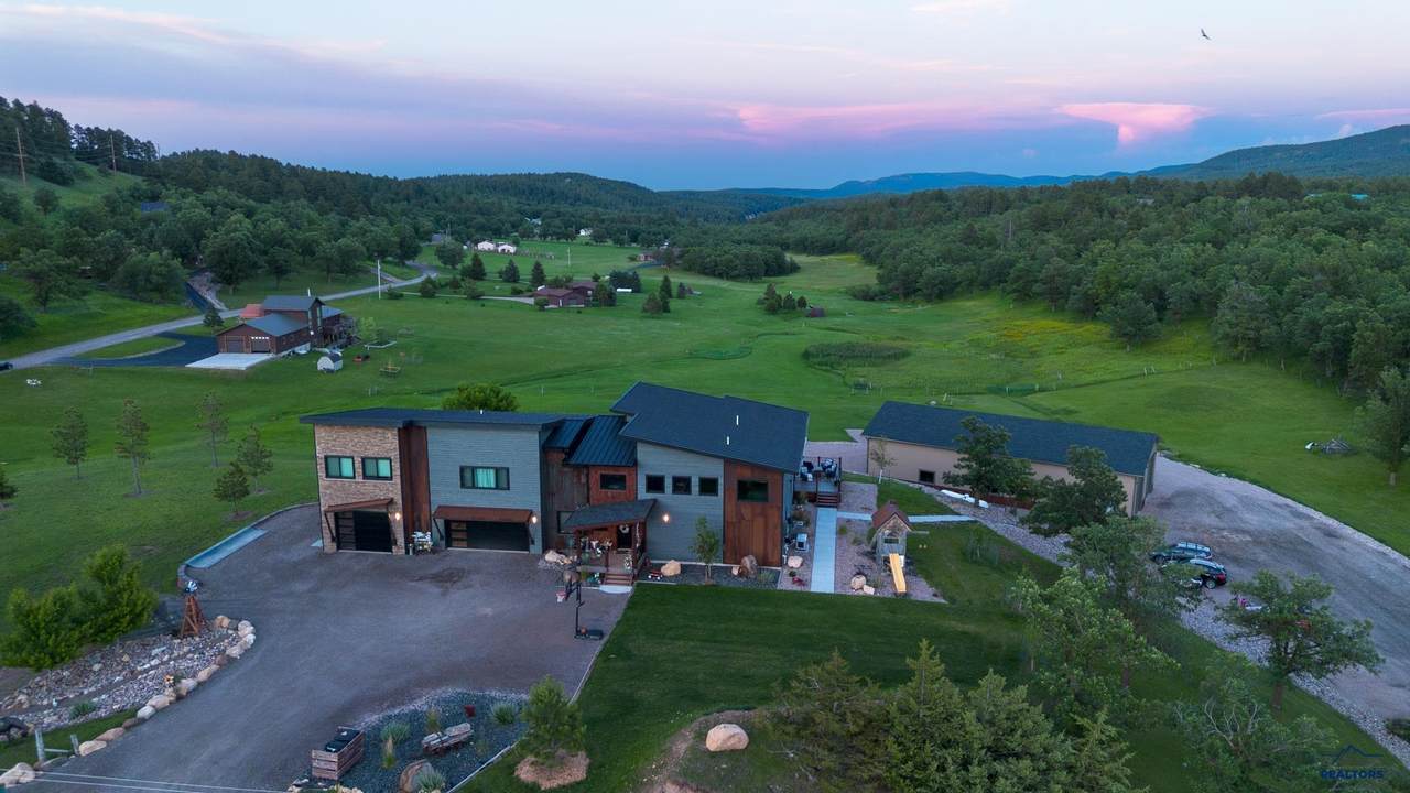 20760 76 RANCH RD - Photo 1