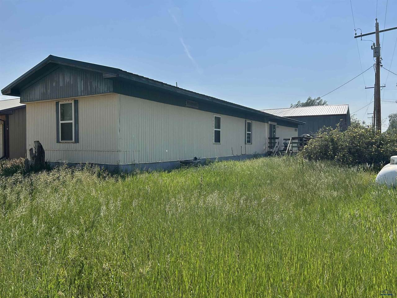 209 Pierre - Photo 1
