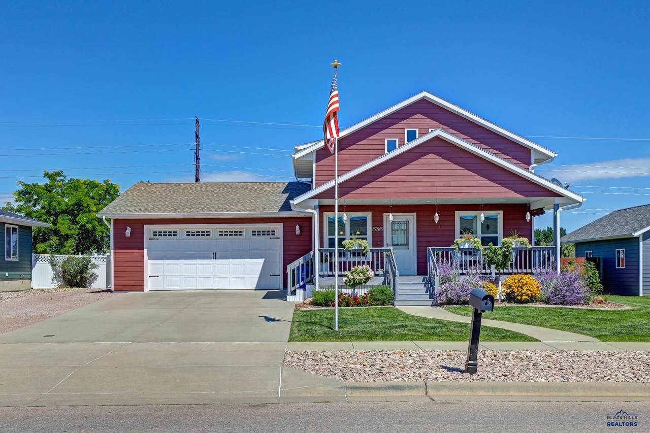 636 Kathryn Ave - Photo 1