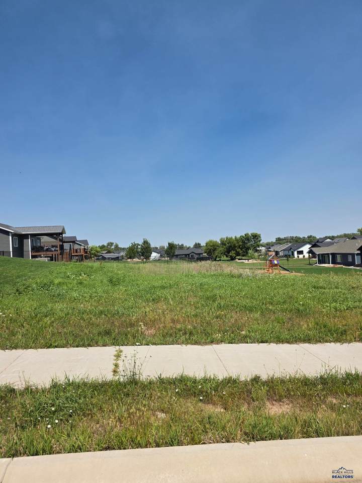 TBD Lot 18 Russell St - Photo 1