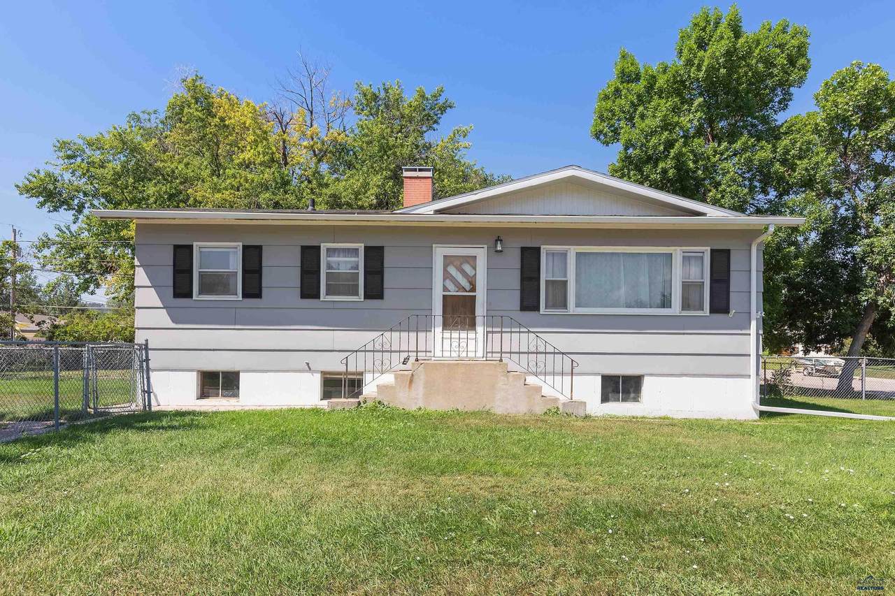 301 St Francis - Photo 1