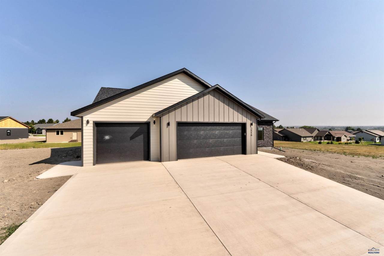 3516 Taylor Made Dr - Photo 1