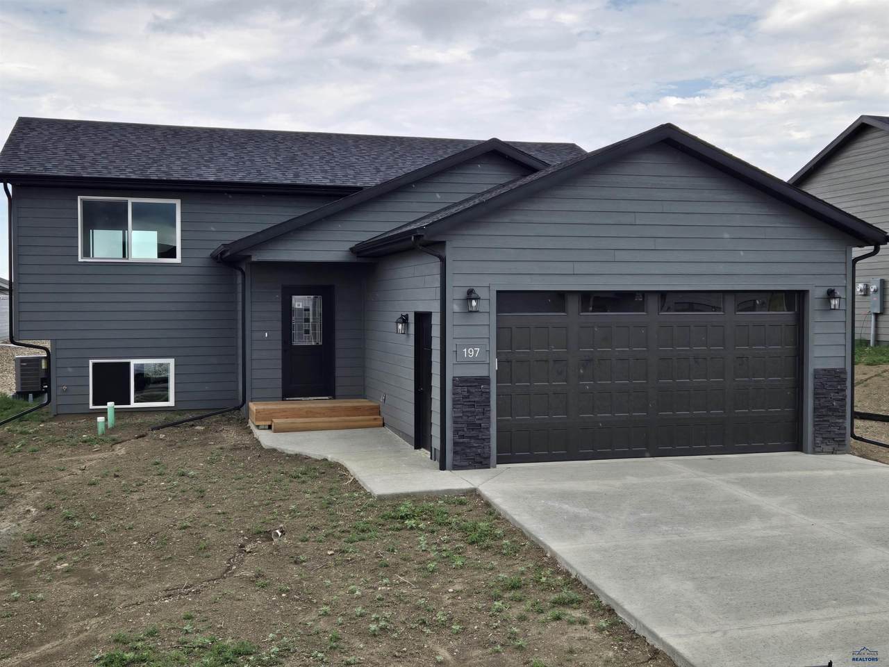 197 Dorchester Ave - Photo 1