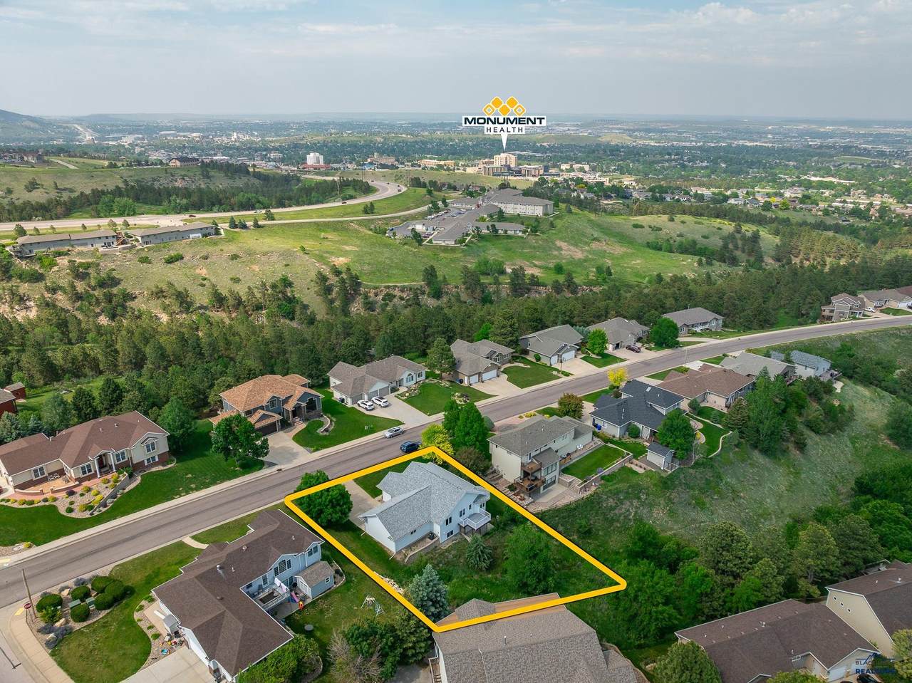 1021 Alta Vista Dr - Photo 1