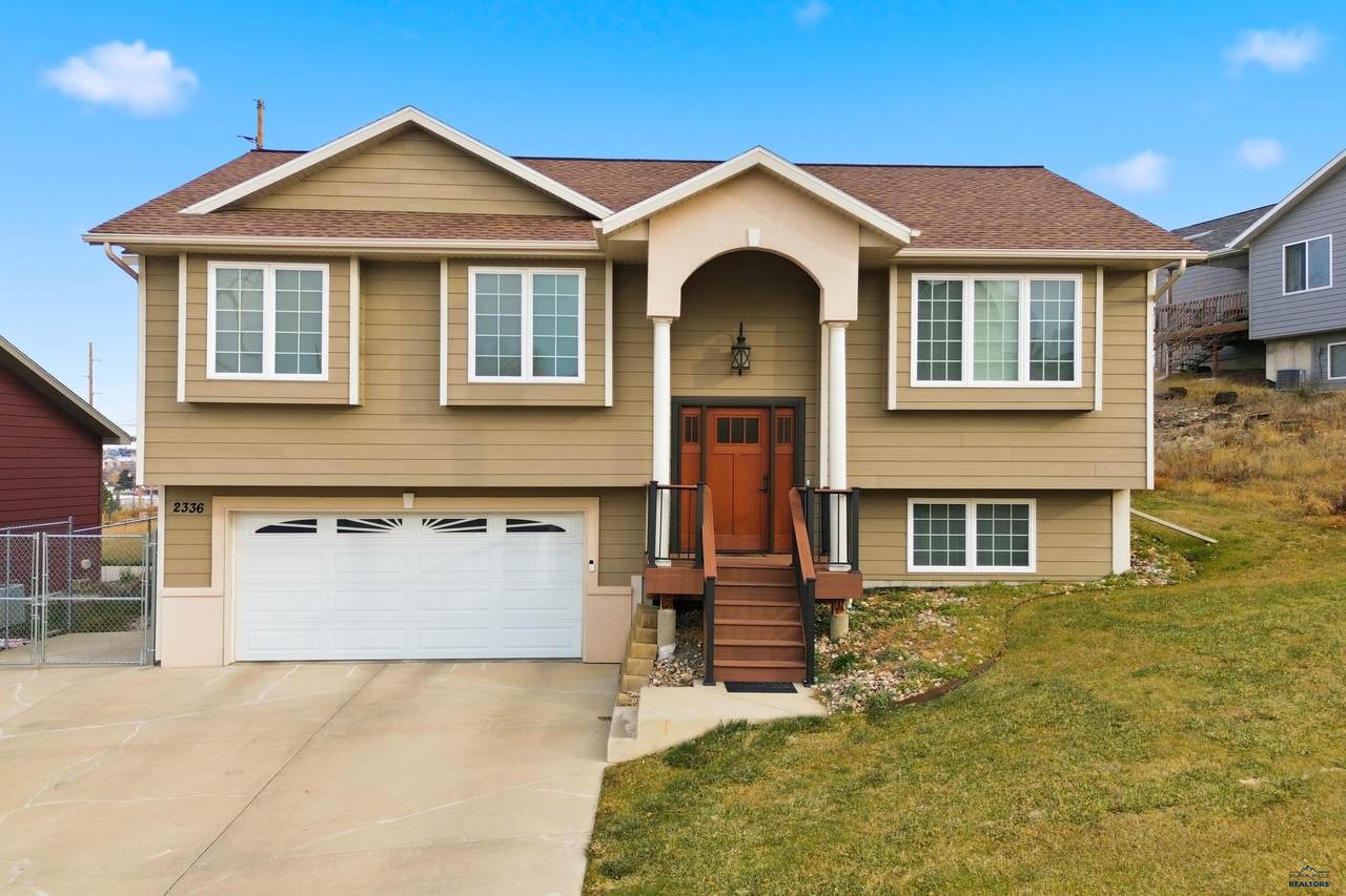 2336 Smith Ave - Photo 1