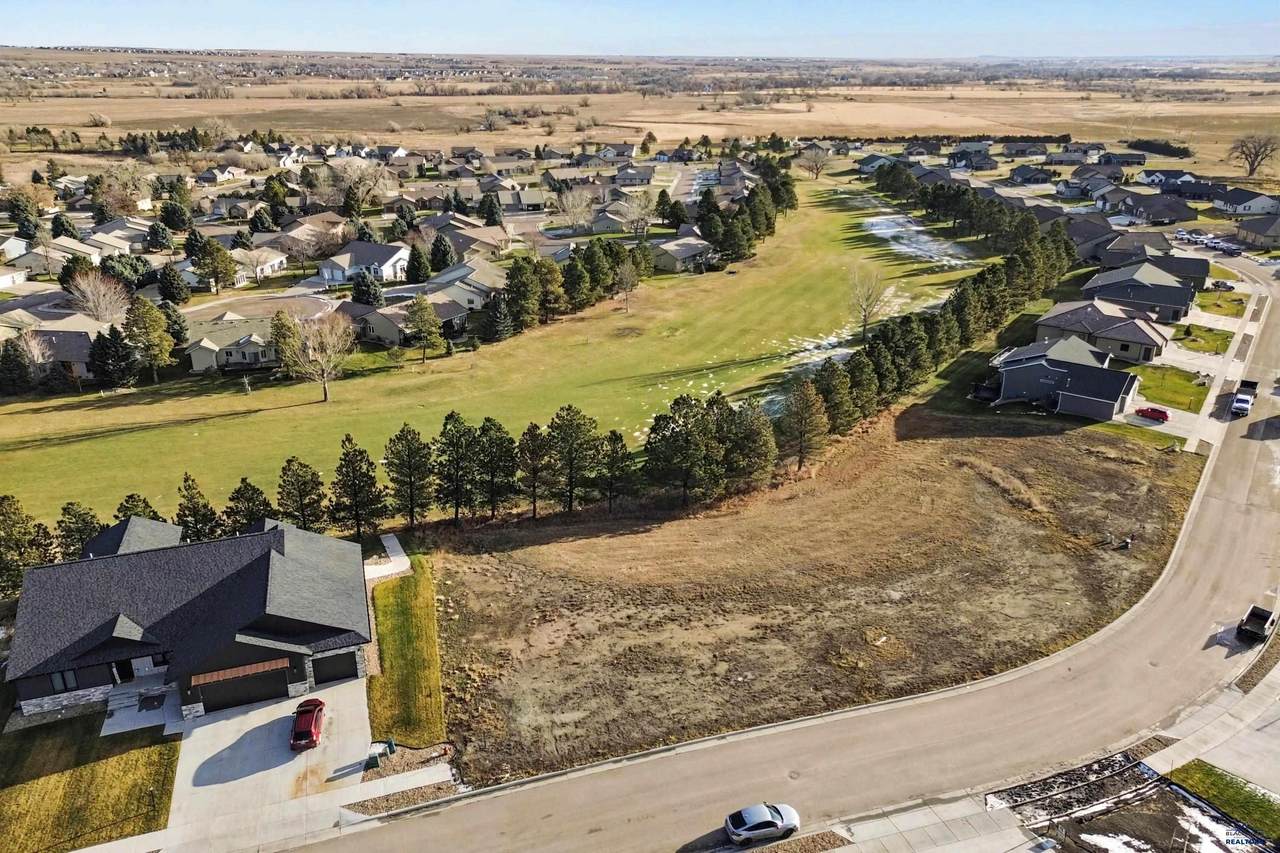 3334 Ping Dr - Photo 1