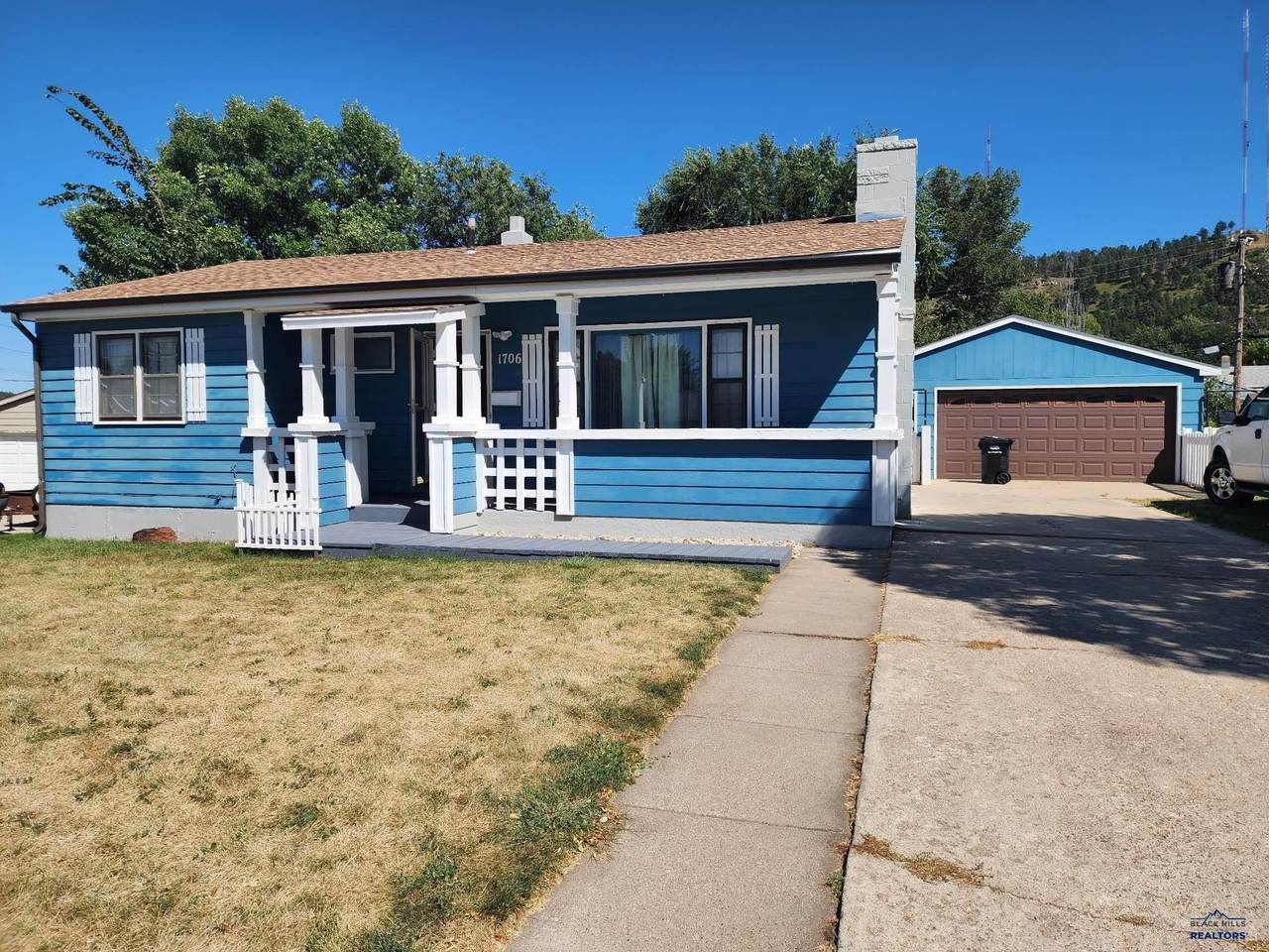 1706 Tepee - Photo 1