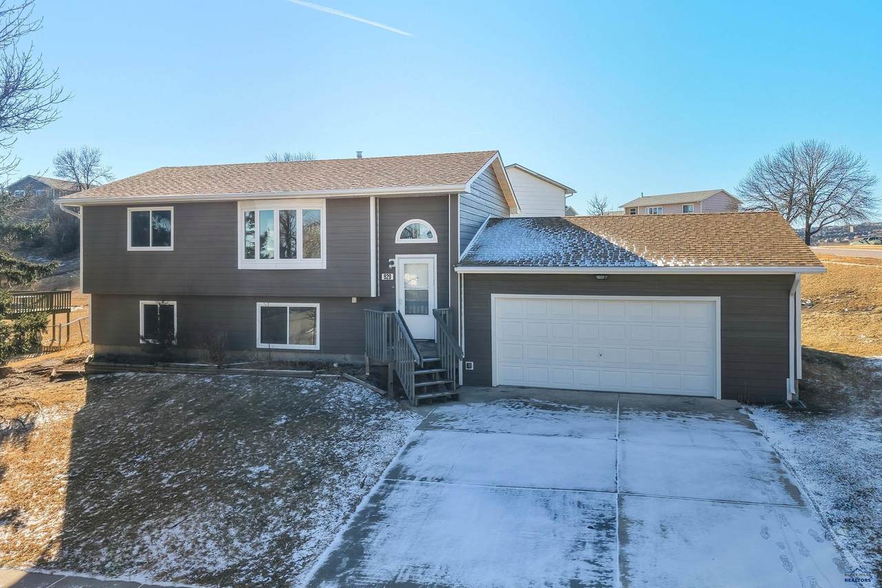 929 Sycamore - Photo 1