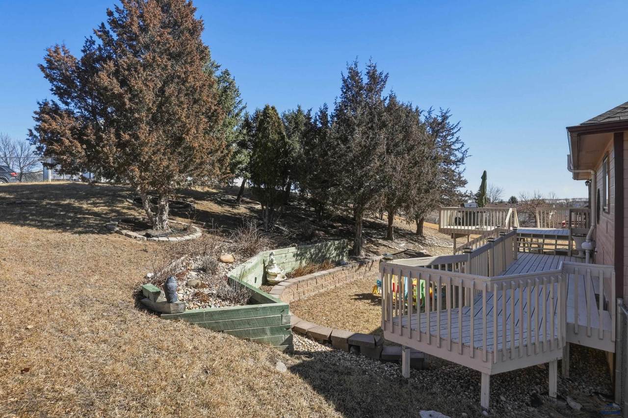 https://bt-photos.global.ssl.fastly.net/blackhills/1280_boomver_1_177825-2.jpg