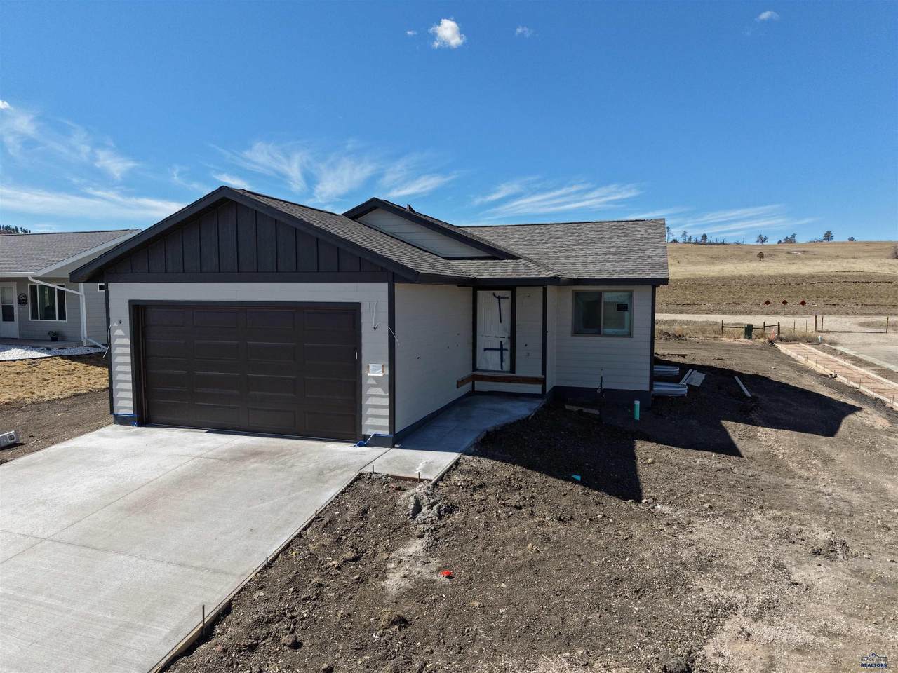 5213 Elmstead St - Photo 1