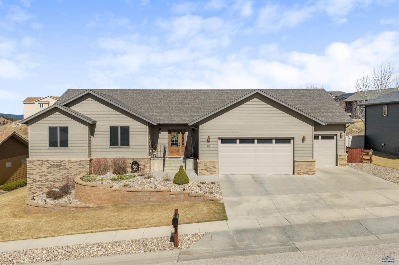 2920 Sourdough Rd - Photo 1