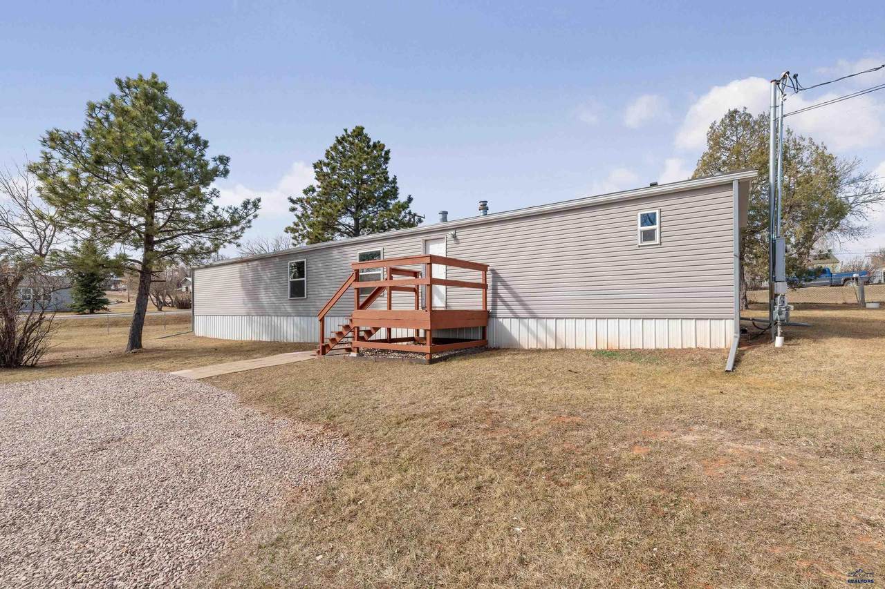 5518 Cedar - Photo 1