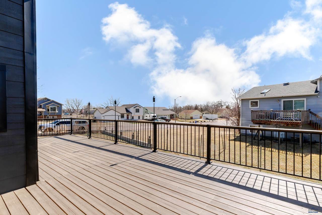 https://bt-photos.global.ssl.fastly.net/blackhills/1280_boomver_1_178176-2.jpg