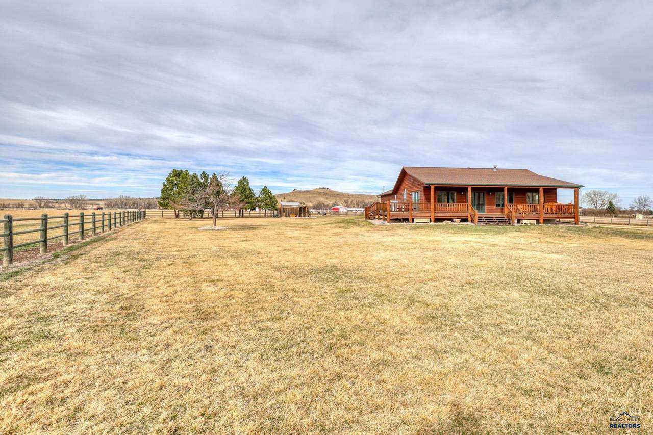 7080 Elk Creek Rd - Photo 1