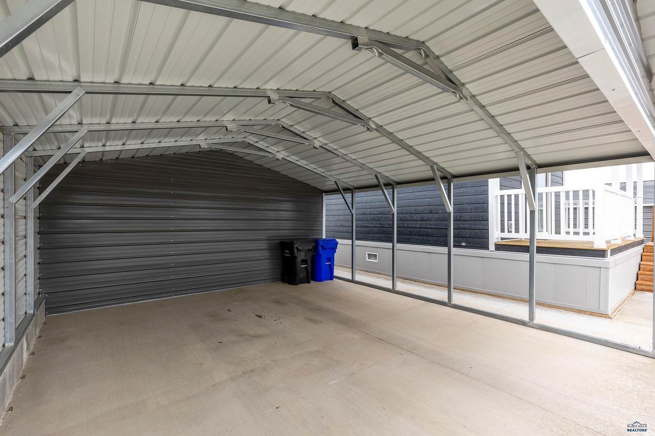 https://bt-photos.global.ssl.fastly.net/blackhills/1280_boomver_1_178229-2.jpg