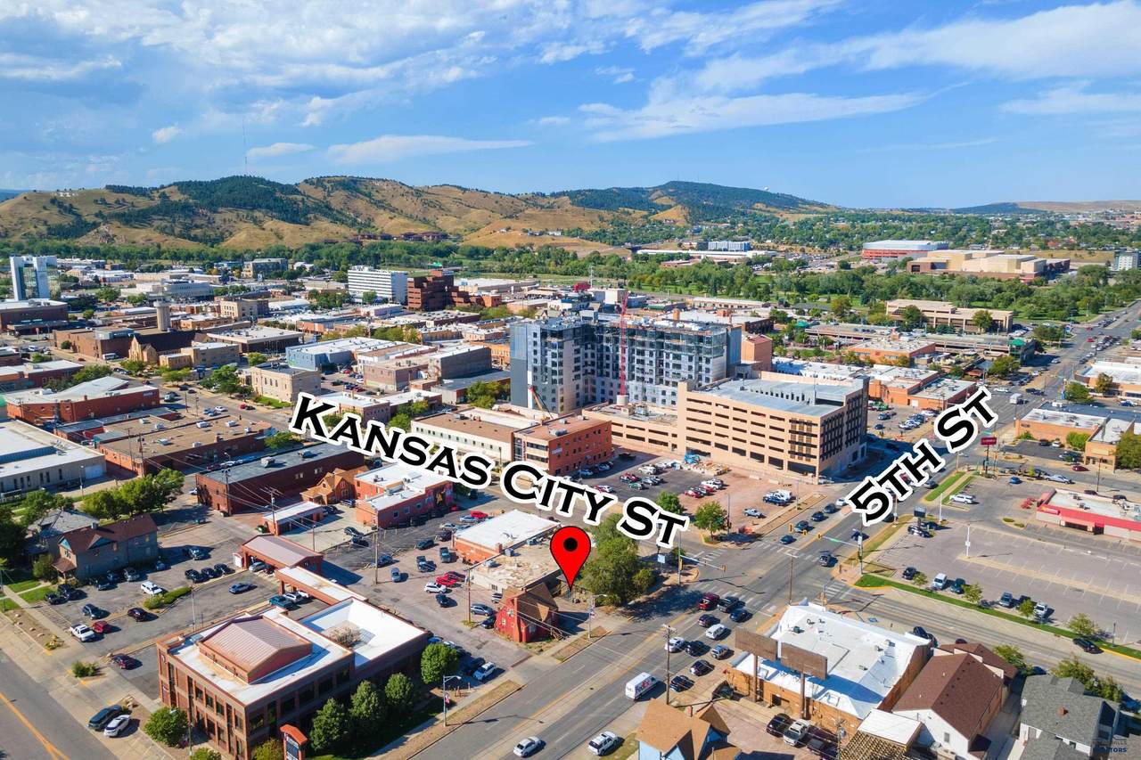 https://bt-photos.global.ssl.fastly.net/blackhills/1280_boomver_1_178324-2.jpg