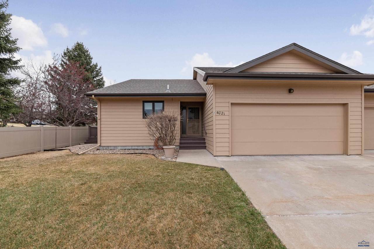 4021 Oakmont Ct - Photo 1