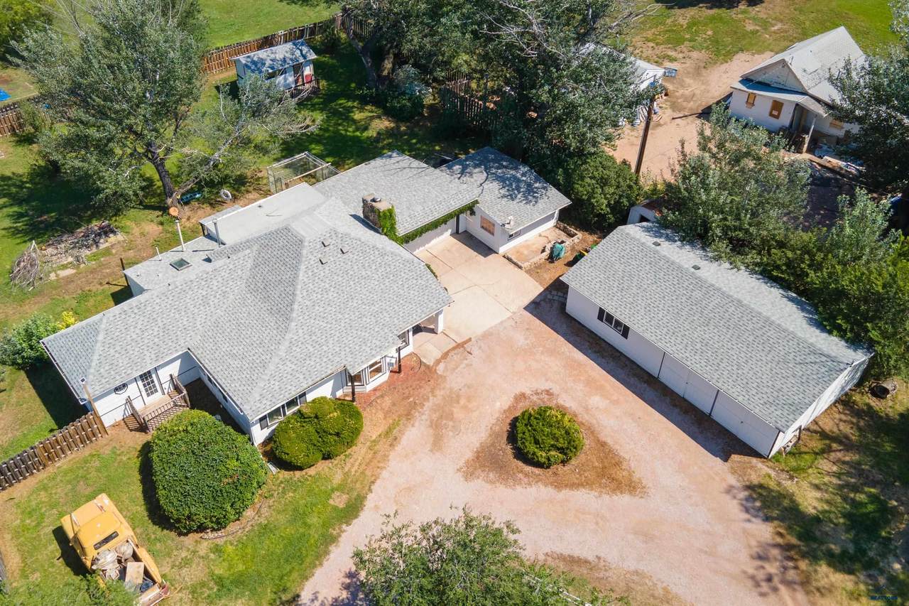5048 Twilight Dr - Photo 1