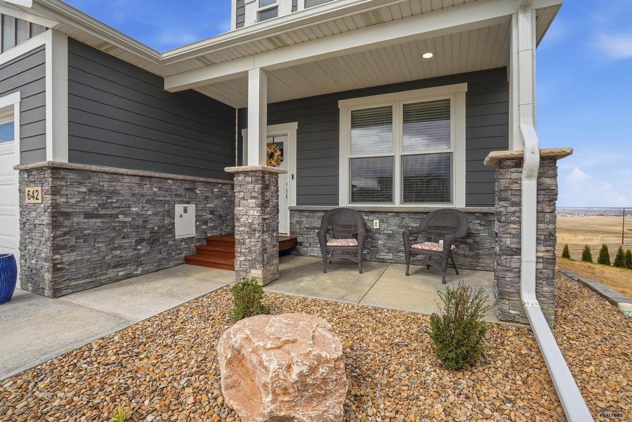 https://bt-photos.global.ssl.fastly.net/blackhills/1280_boomver_1_178766-2.jpg