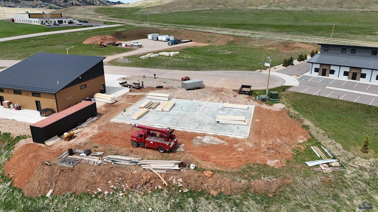 https://bt-photos.global.ssl.fastly.net/blackhills/1280_boomver_1_178811-2.jpg