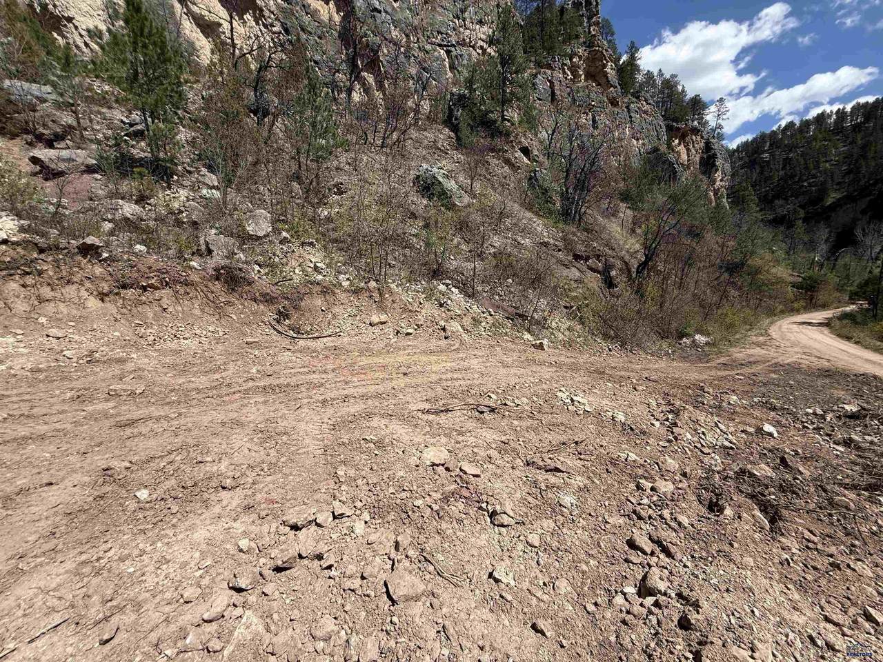 https://bt-photos.global.ssl.fastly.net/blackhills/1280_boomver_1_178824-2.jpg