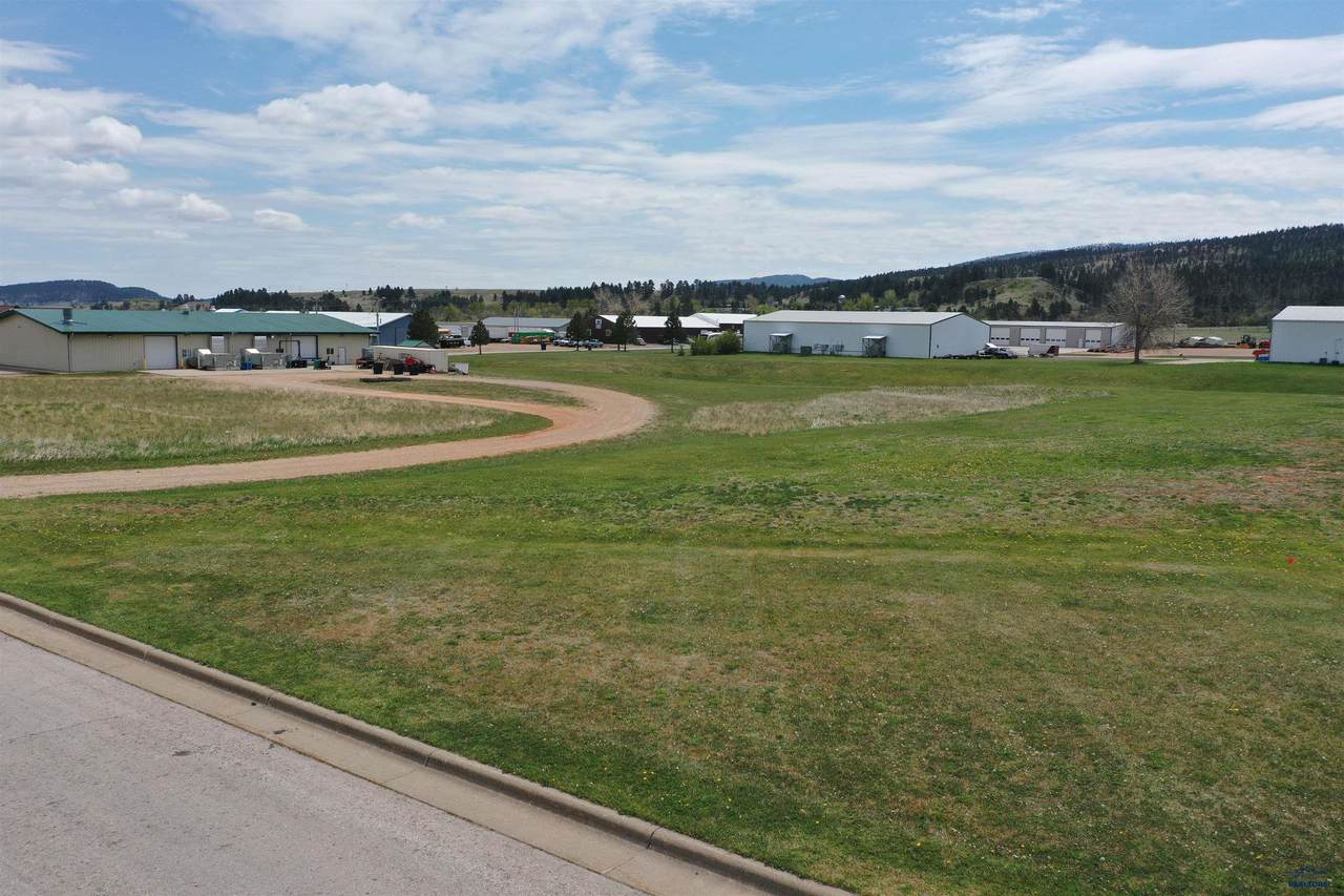 https://bt-photos.global.ssl.fastly.net/blackhills/1280_boomver_1_179047-2.jpg