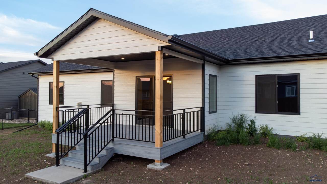 https://bt-photos.global.ssl.fastly.net/blackhills/1280_boomver_1_179054-2.jpg