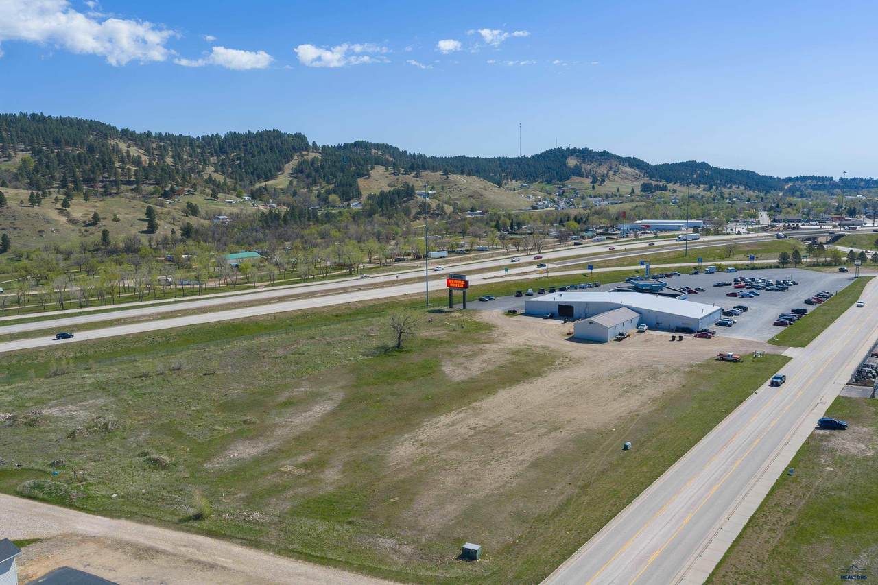 https://bt-photos.global.ssl.fastly.net/blackhills/1280_boomver_1_179082-2.jpg