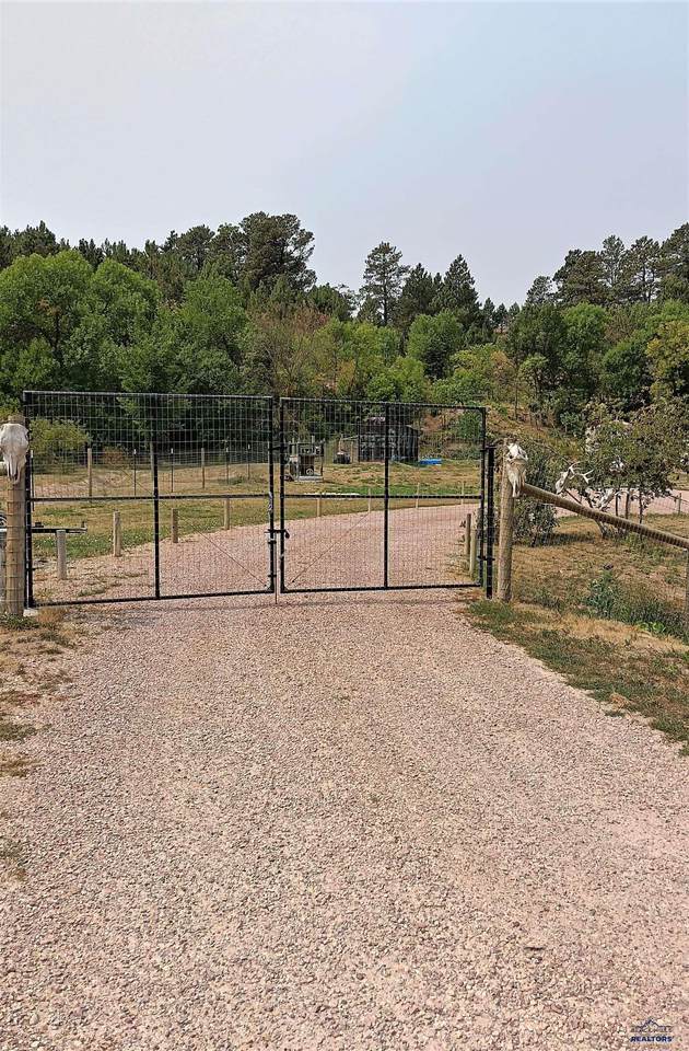 https://bt-photos.global.ssl.fastly.net/blackhills/1280_boomver_1_179112-2.jpg