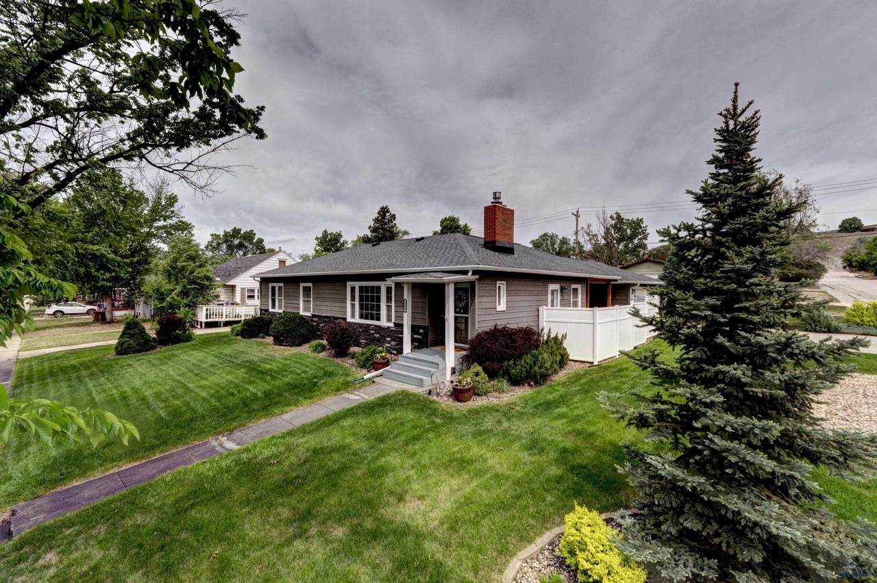 304 St Charles - Photo 1